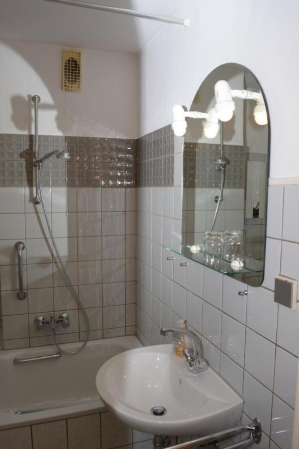 17-9, Brandenburger Str, Strandnah, Wlan, 1 Zi Apartment Westerland